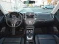 Deep Black Metallic - Tiguan SE 4Motion Photo No. 24