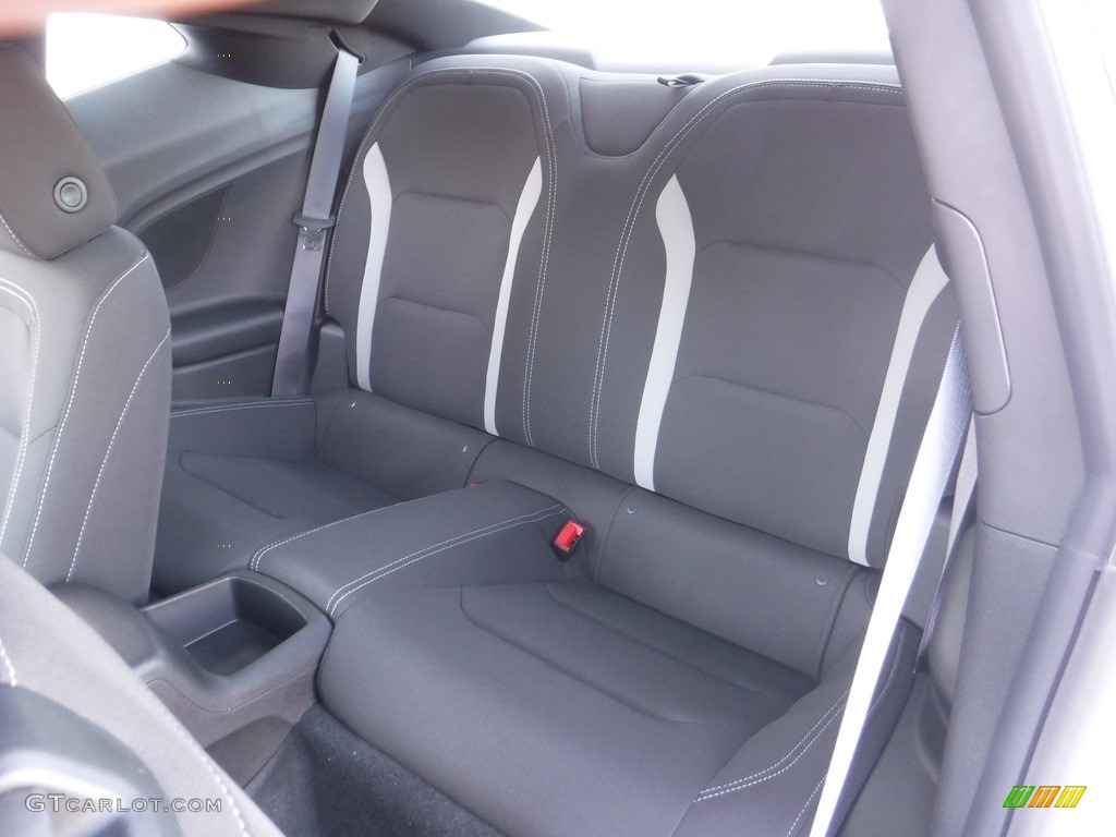 2017 Chevrolet Camaro SS Coupe Rear Seat Photo #117110479
