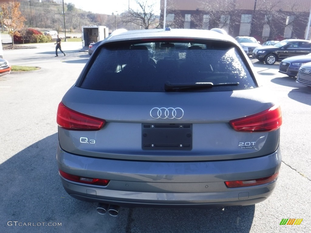 2017 Q3 2.0 TFSI Premium Plus quattro - Monsoon Gray Metallic / Black photo #15