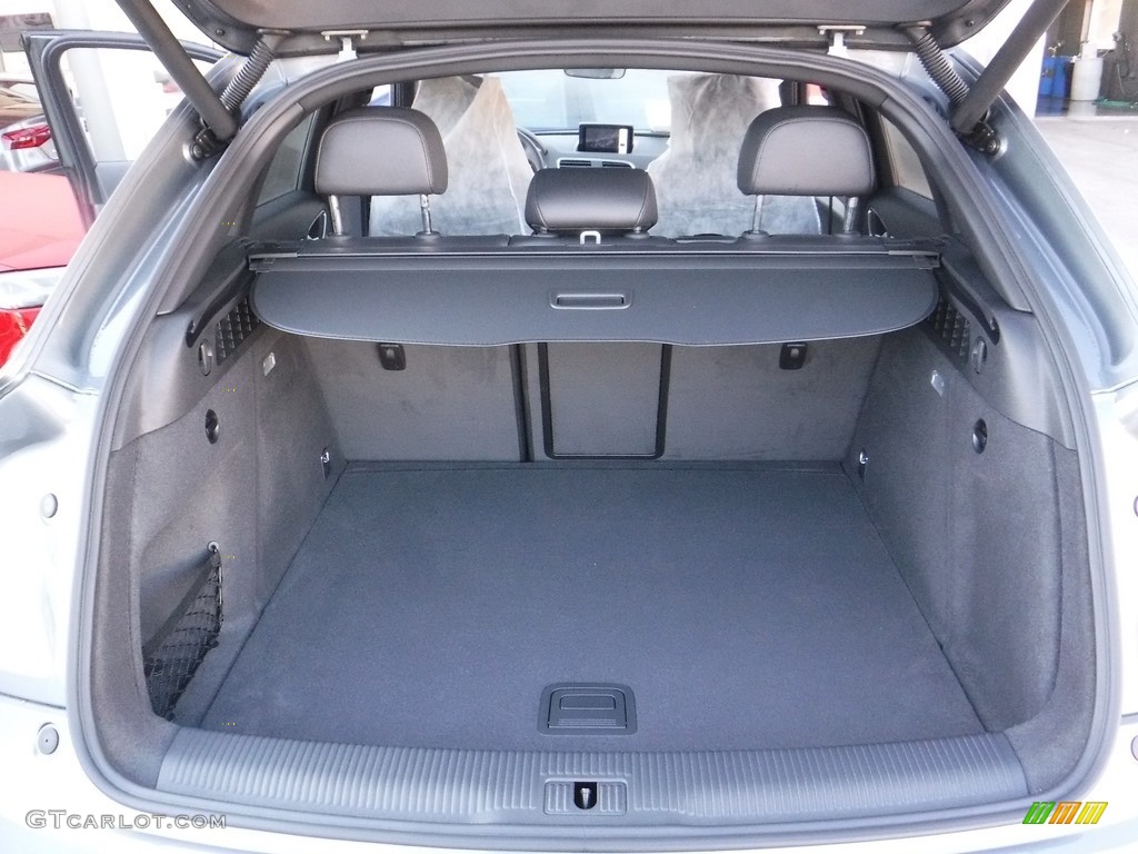 2017 Q3 2.0 TFSI Premium Plus quattro - Monsoon Gray Metallic / Black photo #35