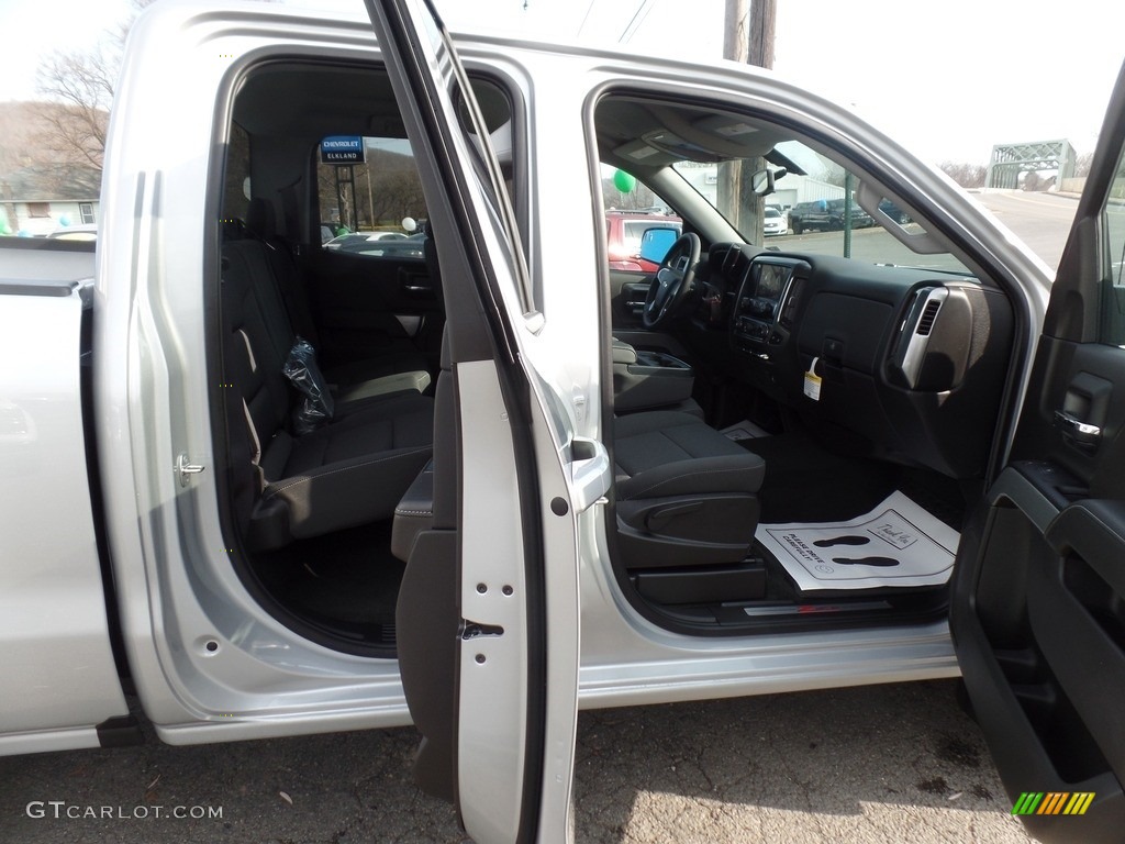 Silver Ice Metallic 2017 Chevrolet Silverado 1500 LT Double Cab 4x4 Exterior Photo #117118981