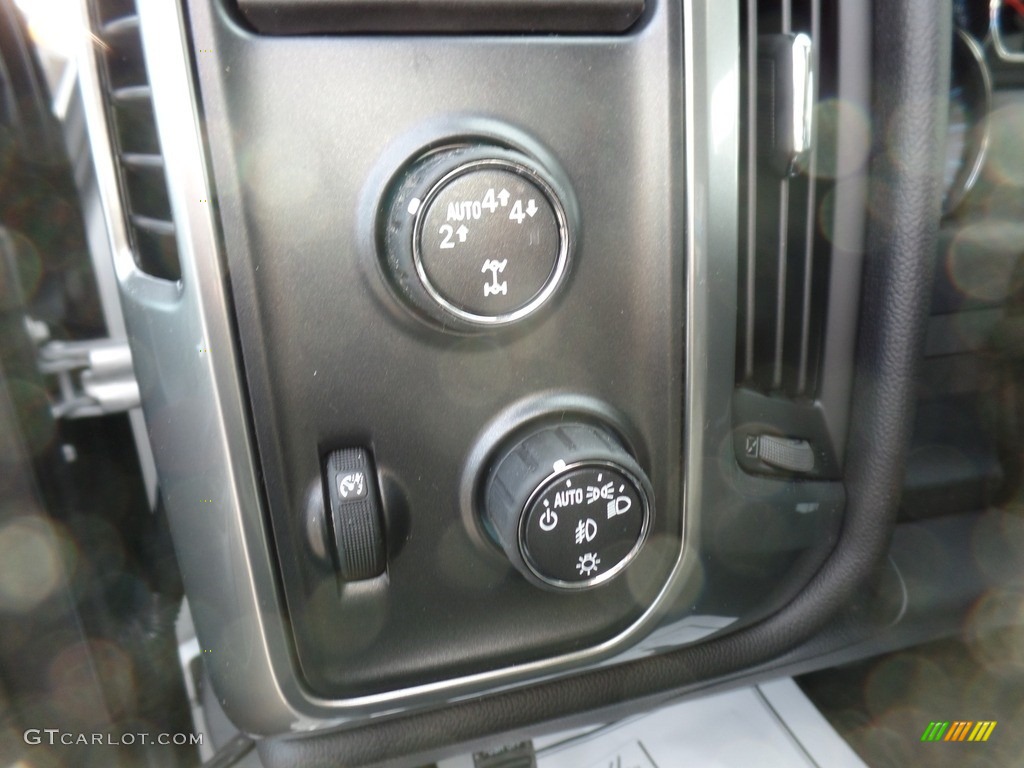 2017 Chevrolet Silverado 1500 LT Double Cab 4x4 Controls Photo #117119128