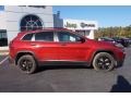 Deep Cherry Red Crystal Pearl - Cherokee Sport Altitude Photo No. 8