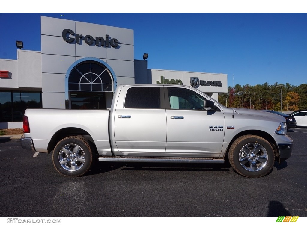 2017 1500 Big Horn Crew Cab - Bright Silver Metallic / Black/Diesel Gray photo #8