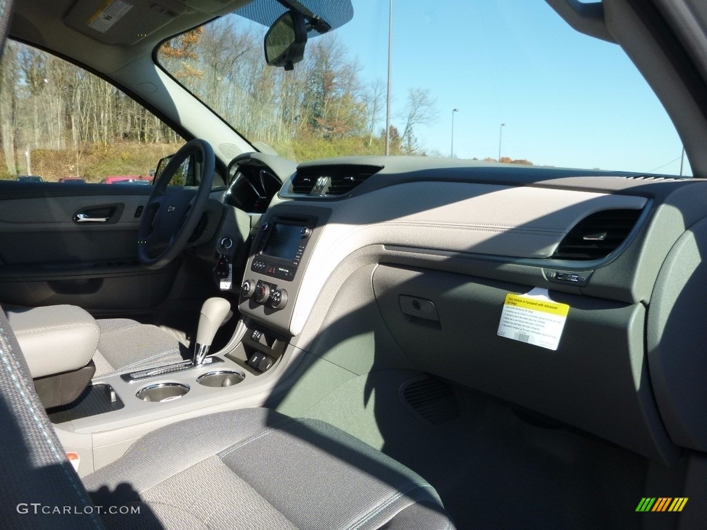 2017 Traverse LS AWD - Silver Ice Metallic / Dark Titanium/Light Titanium photo #5