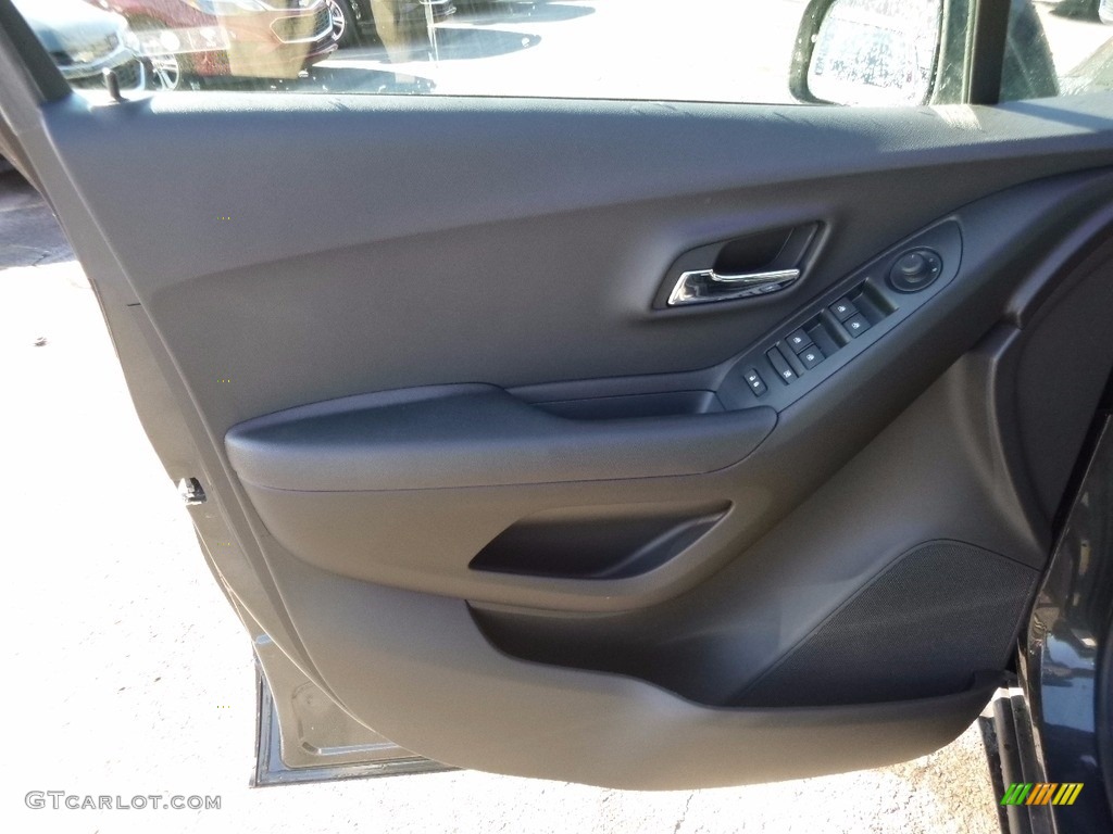 2017 Chevrolet Trax LT AWD Jet Black Door Panel Photo #117129145