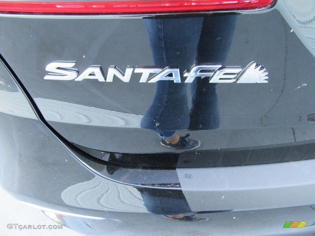 2017 Hyundai Santa Fe Limited Ultimate Marks and Logos Photo #117132737