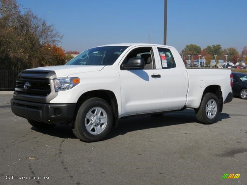 2017 Tundra SR Double Cab - Super White / Graphite photo #3