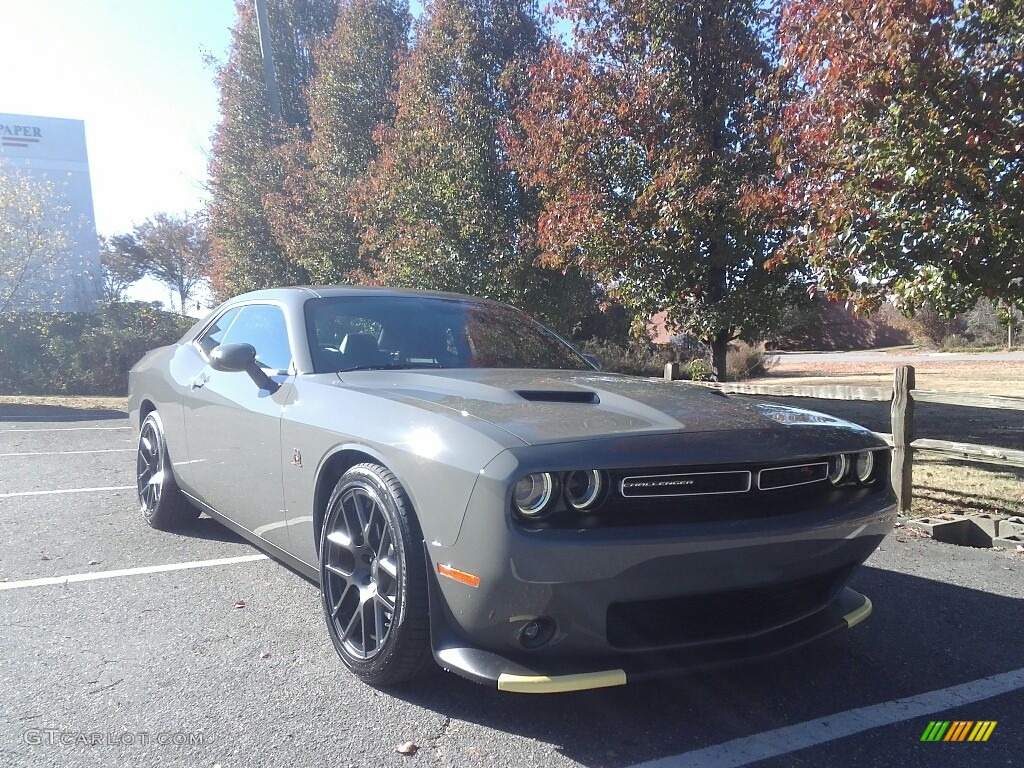 2017 Challenger R/T Scat Pack - Destroyer Grey / Black photo #4