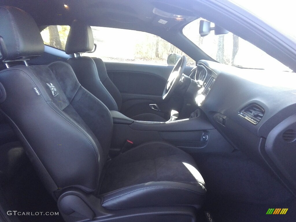 2017 Dodge Challenger R/T Scat Pack Front Seat Photo #117134531