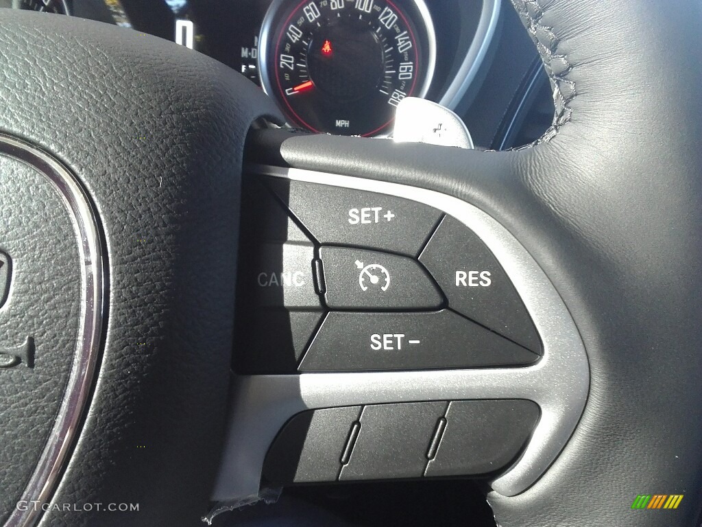 2017 Dodge Challenger R/T Scat Pack Controls Photo #117134621