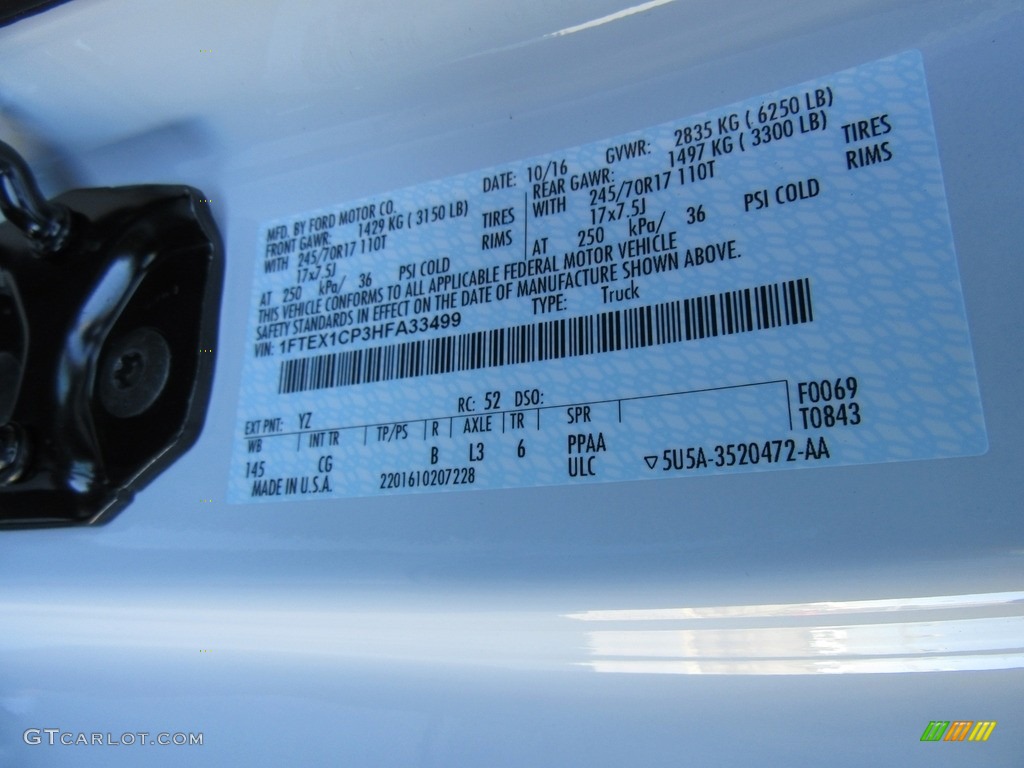 2017 F150 XL SuperCab - Oxford White / Earth Gray photo #33