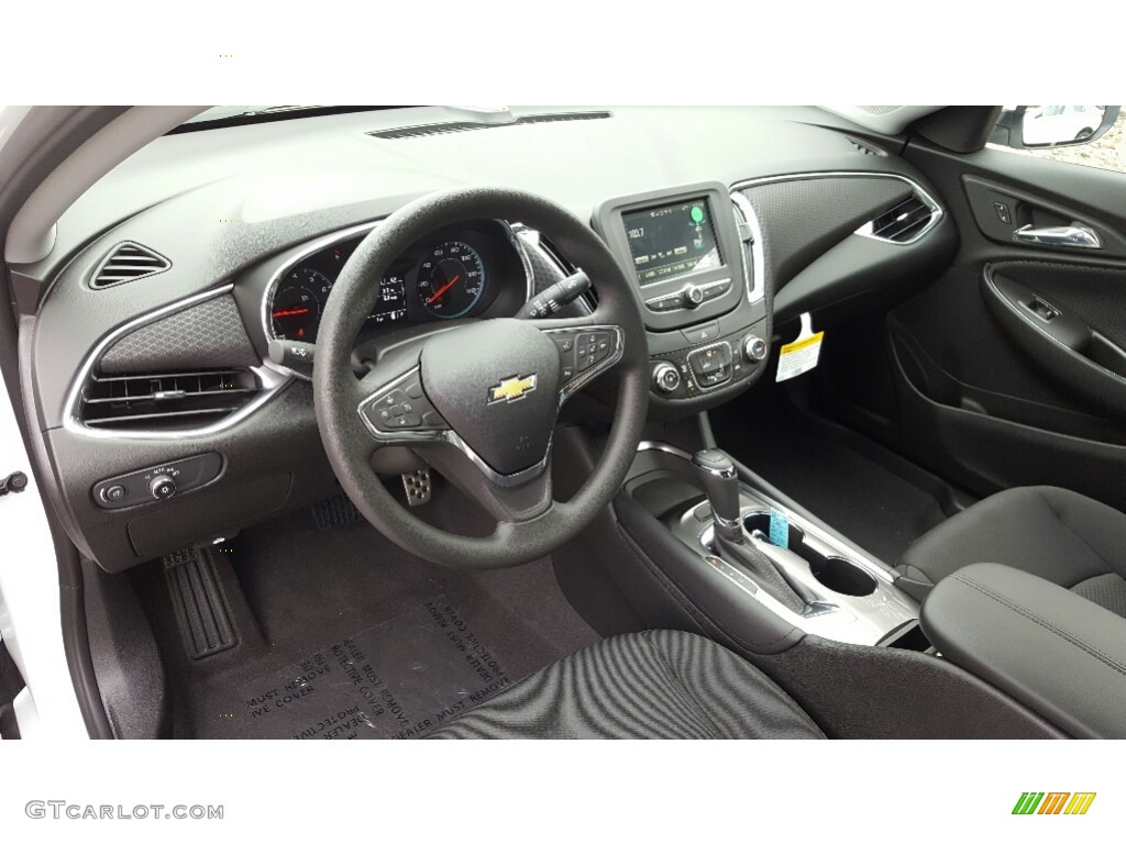 2017 Malibu LT - Iridescent Pearl Tricoat / Jet Black photo #9