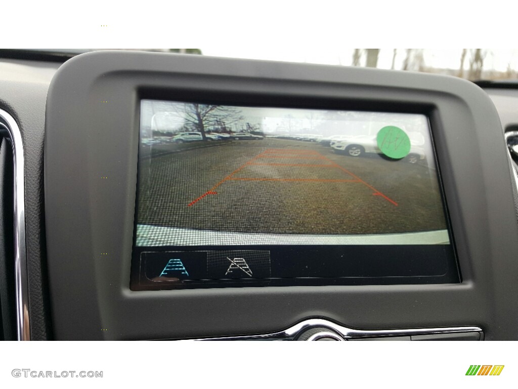 2017 Malibu LT - Iridescent Pearl Tricoat / Jet Black photo #10