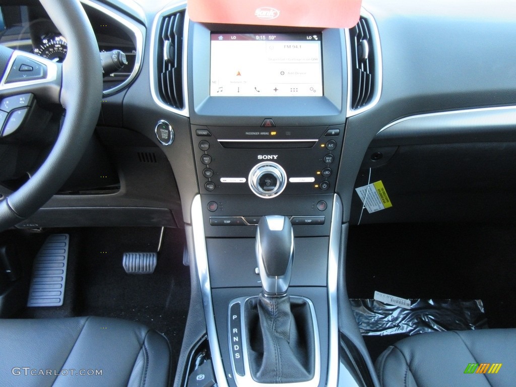 2017 Ford Edge Titanium AWD Ebony Dashboard Photo #117138746