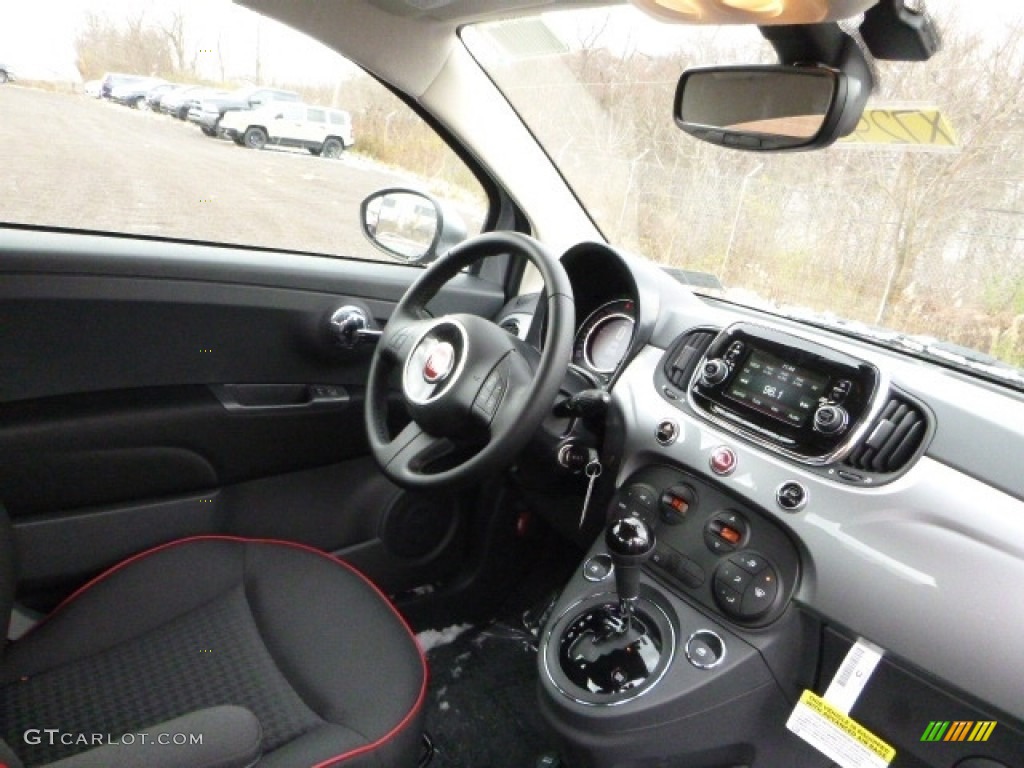 2017 Fiat 500 Pop Nero (Black) Dashboard Photo #117143849