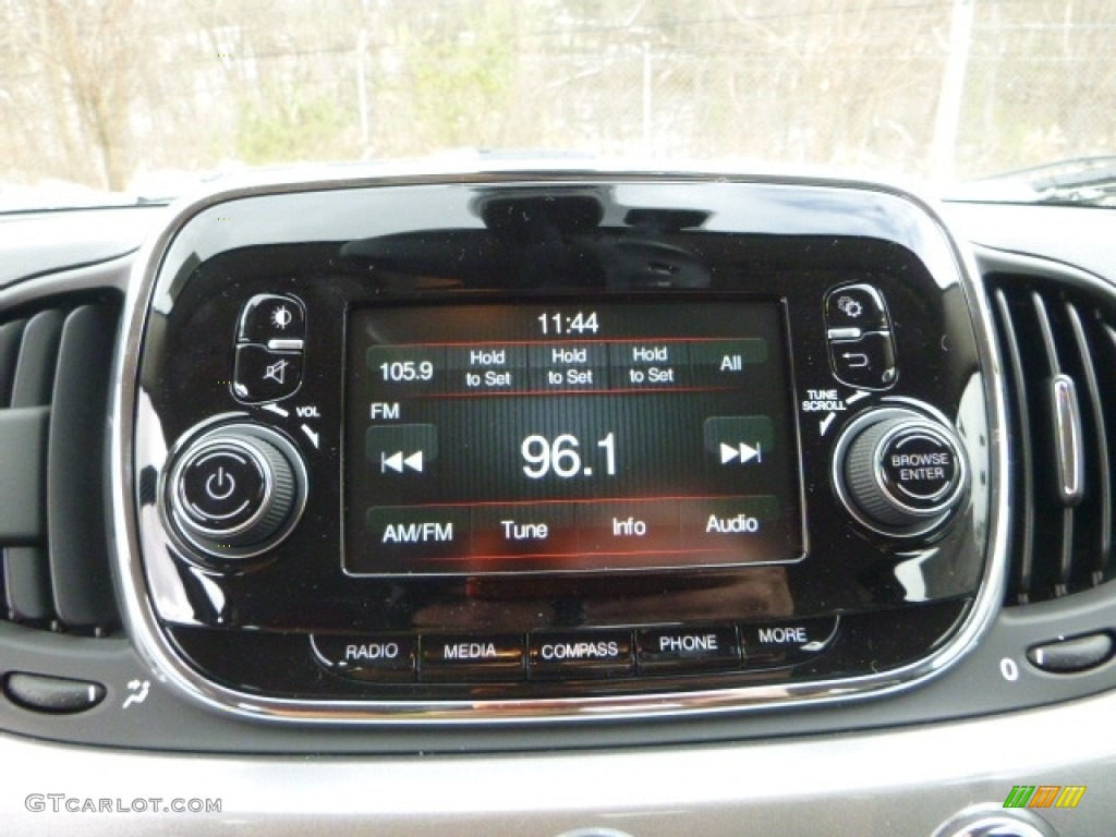 2017 Fiat 500 Pop Audio System Photos