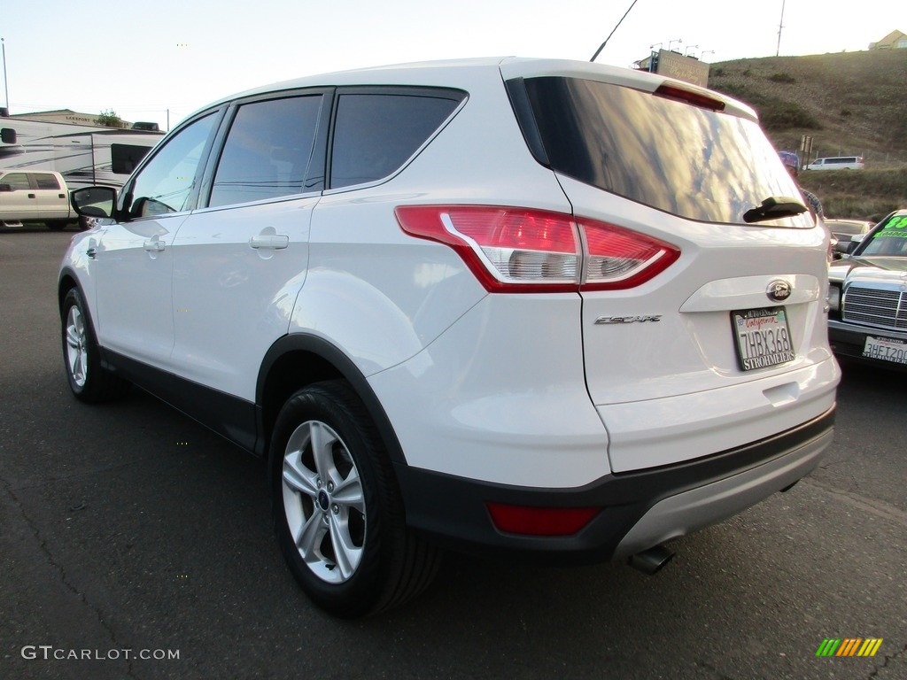 2015 Escape SE - Oxford White / Charcoal Black photo #5