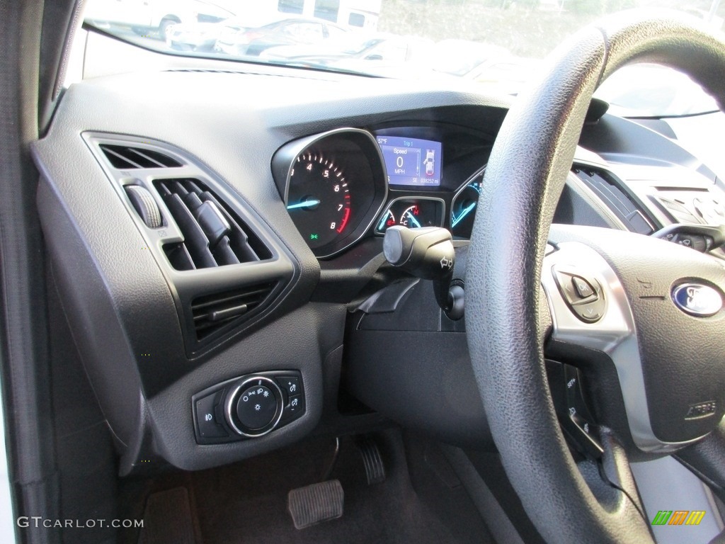 2015 Escape SE - Oxford White / Charcoal Black photo #11