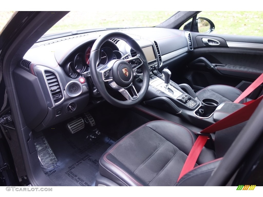 2016 Porsche Cayenne GTS Interior Color Photos
