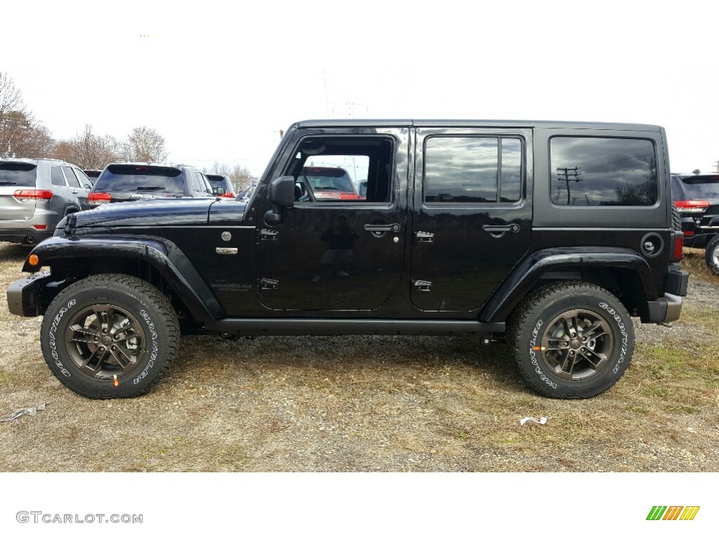 2017 Wrangler Unlimited Sahara 4x4 - Black / Black photo #3