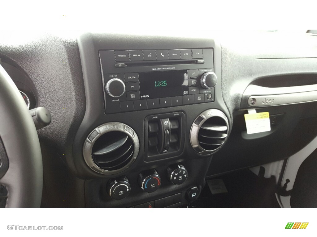 2017 Wrangler Unlimited Sport 4x4 - Bright White / Black photo #10