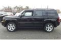 Black - Patriot Latitude 4x4 Photo No. 3