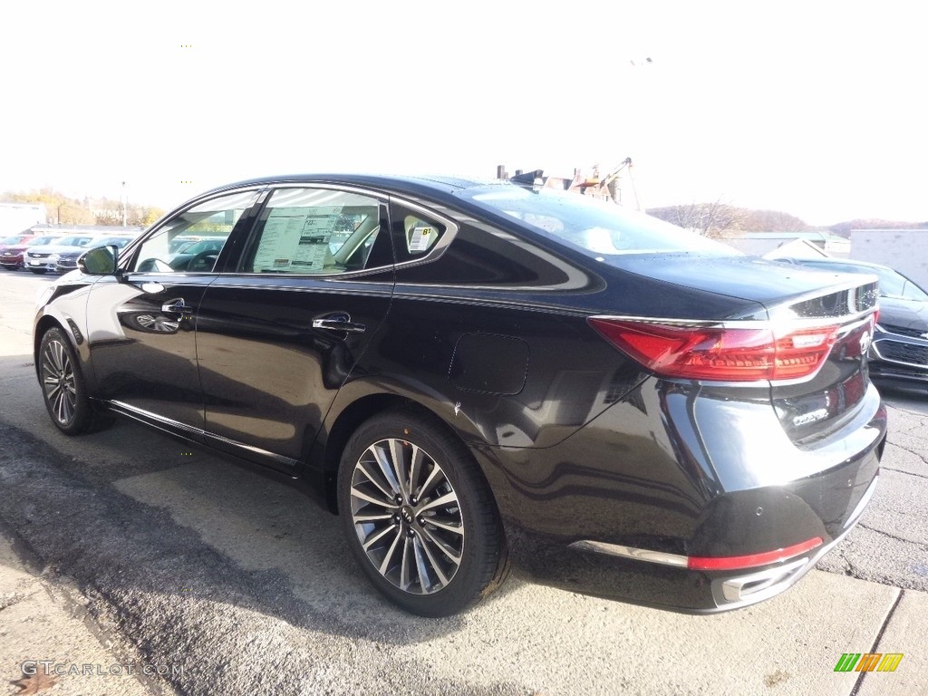 2017 Cadenza Premium - Aurora Black / Beige photo #4
