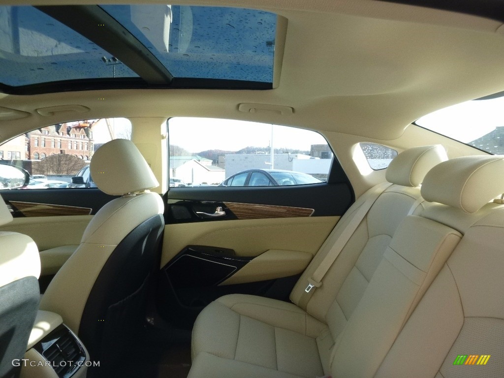 Beige Interior 2017 Kia Cadenza Premium Photo #117158845