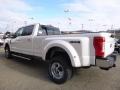 White Platinum - F350 Super Duty Lariat Crew Cab 4x4 Photo No. 4
