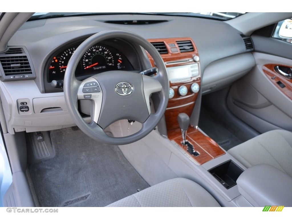 2009 Camry LE - Sky Blue Pearl / Ash photo #10