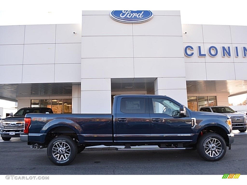 2017 F350 Super Duty Lariat Crew Cab 4x4 - Blue Jeans / Camel photo #2