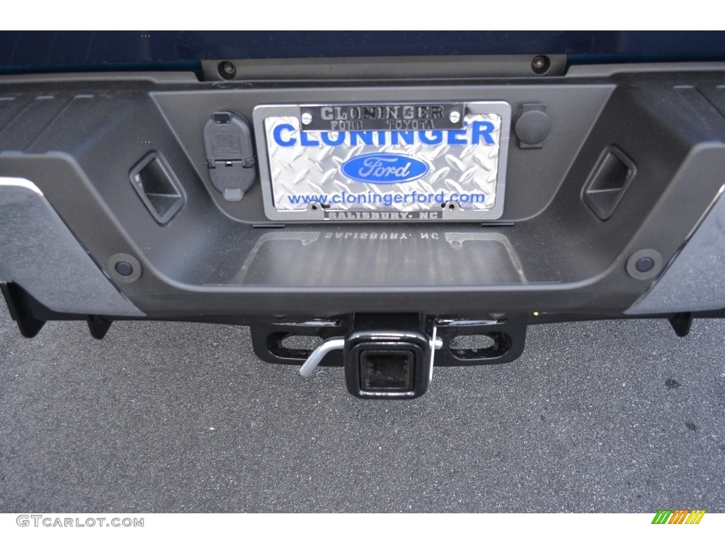 2017 F350 Super Duty Lariat Crew Cab 4x4 - Blue Jeans / Camel photo #5