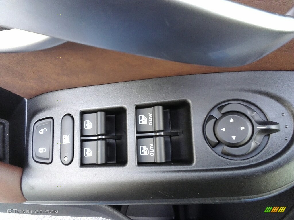 2017 Fiat 500X Lounge Controls Photo #117163747