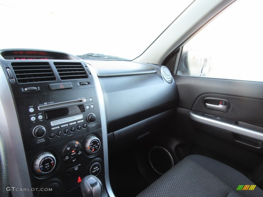 2007 Grand Vitara XSport - White Pearl / Black photo #18
