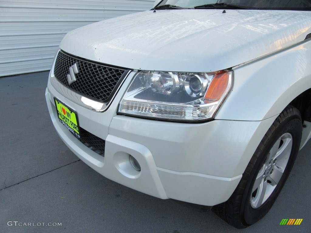 2007 Grand Vitara XSport - White Pearl / Black photo #45