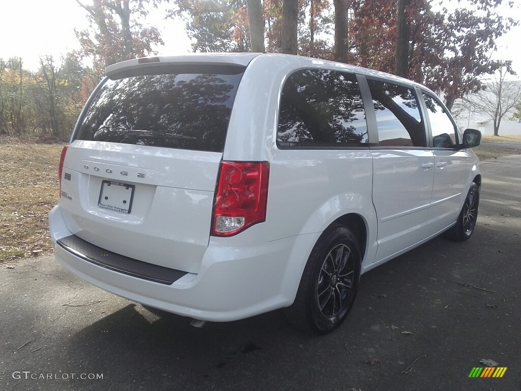 2017 Grand Caravan SE Plus - White Knuckle / Black/Light Graystone photo #6