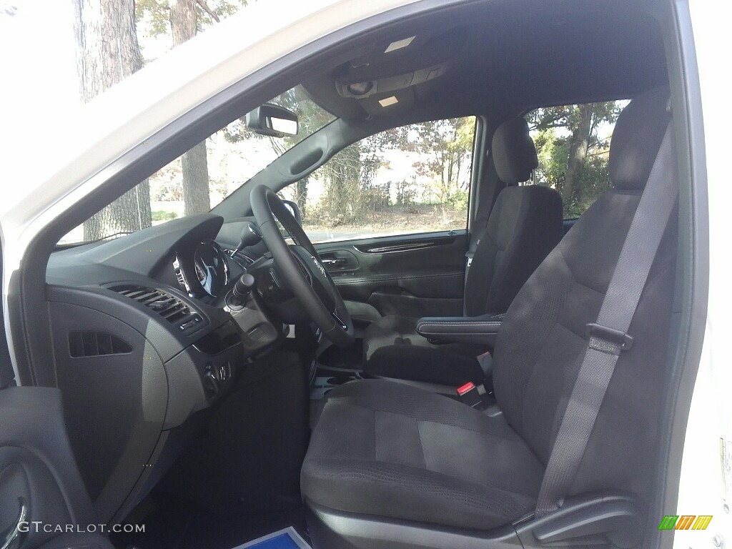 Black/Light Graystone Interior 2017 Dodge Grand Caravan SE Plus Photo #117170149