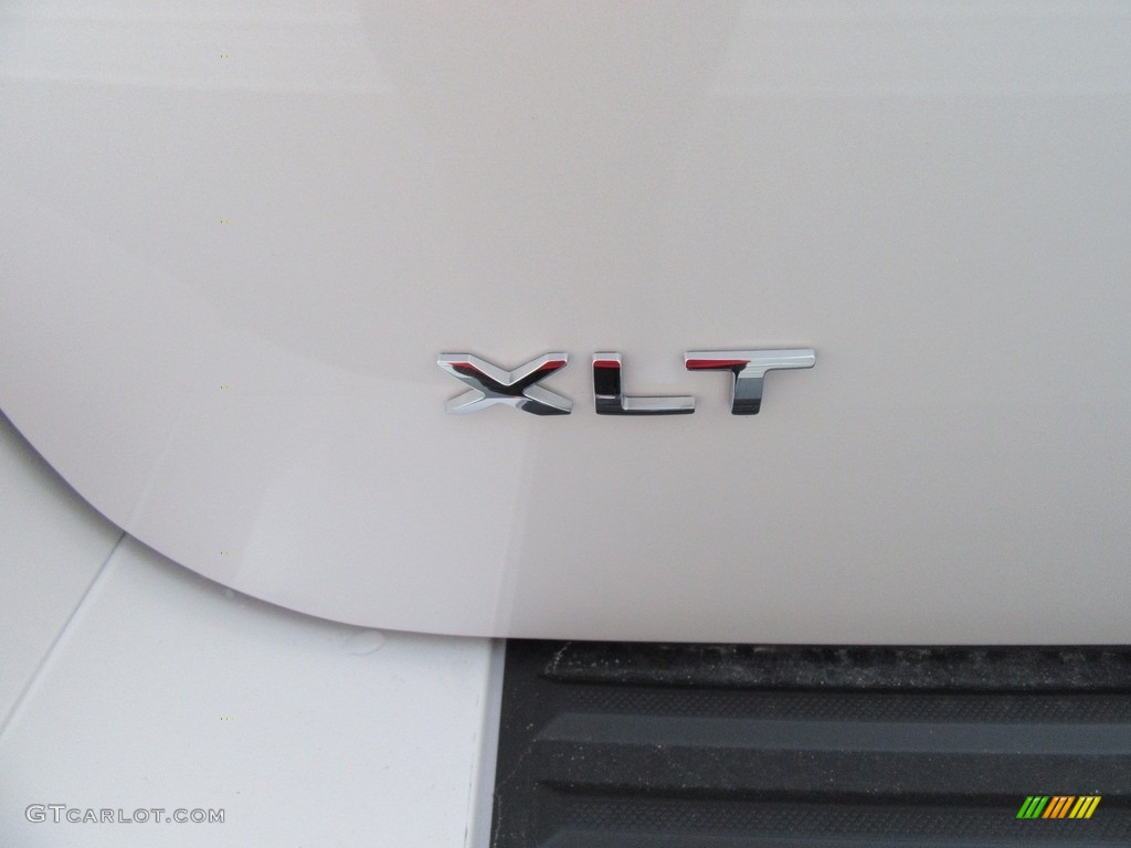 2017 Ford Expedition EL XLT Marks and Logos Photo #117172000