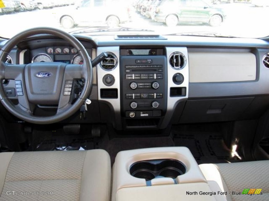 2010 F150 XLT SuperCrew 4x4 - Pueblo Gold Metallic / Tan photo #17