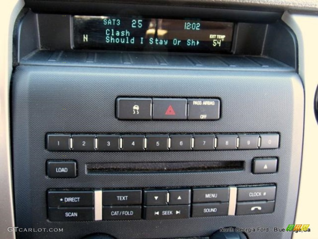 2010 F150 XLT SuperCrew 4x4 - Pueblo Gold Metallic / Tan photo #22