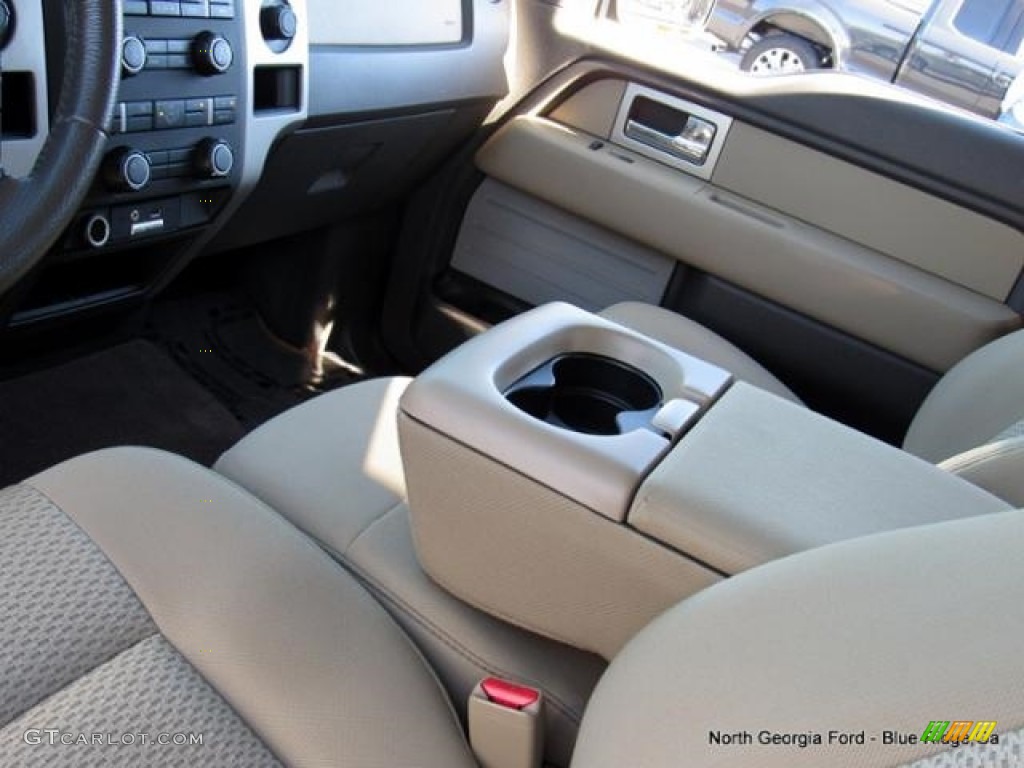 2010 F150 XLT SuperCrew 4x4 - Pueblo Gold Metallic / Tan photo #25