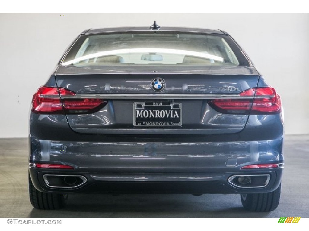 2017 7 Series 740i Sedan - Arctic Gray Metallic / Black photo #4