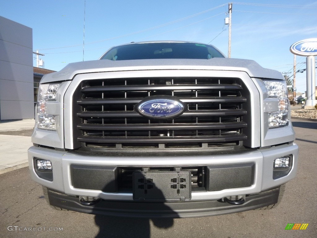 2017 F150 XL SuperCab 4x4 - Ingot Silver / Black photo #2