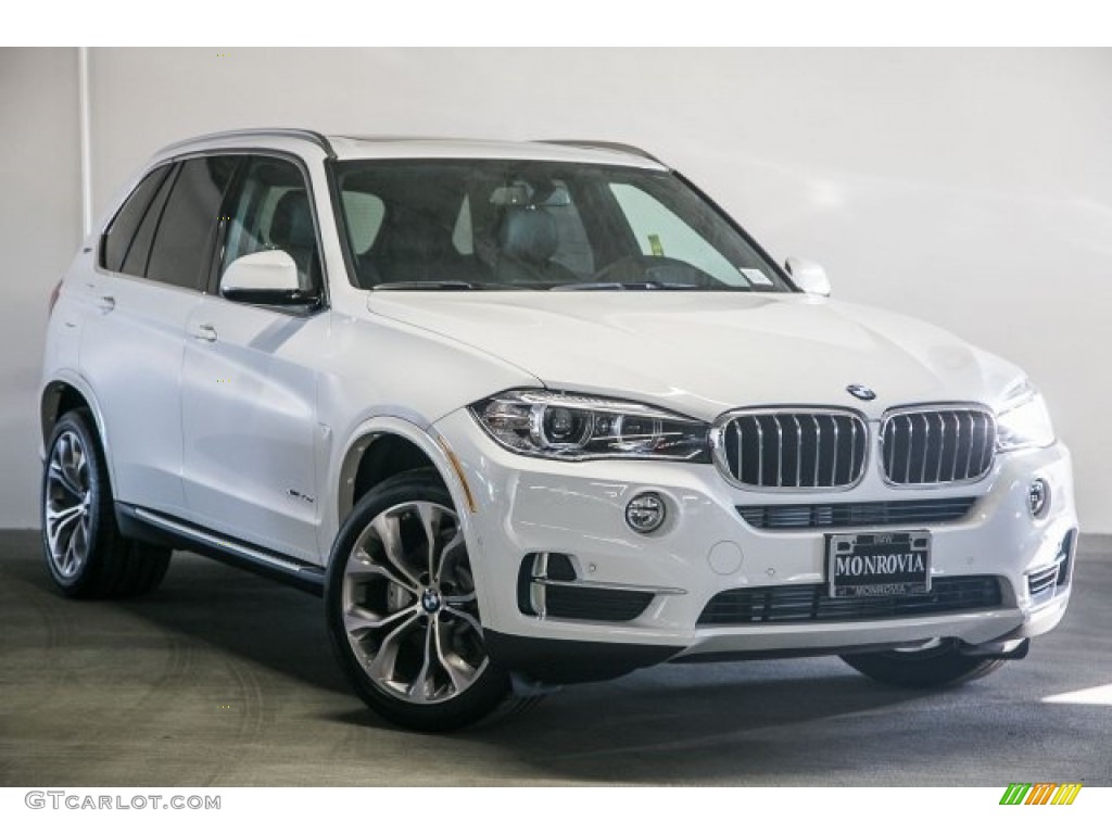 Alpine White 2017 BMW X5 xDrive40e iPerformance Exterior Photo #117188398