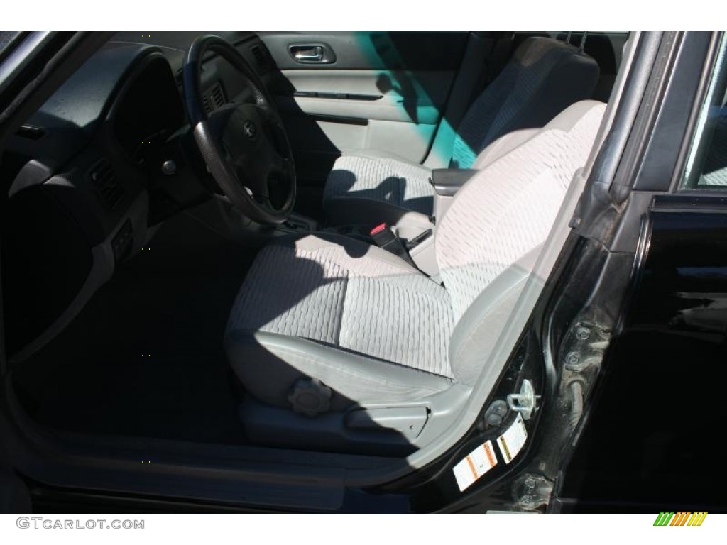 2004 Forester 2.5 XS - Java Black Pearl / Gray photo #26