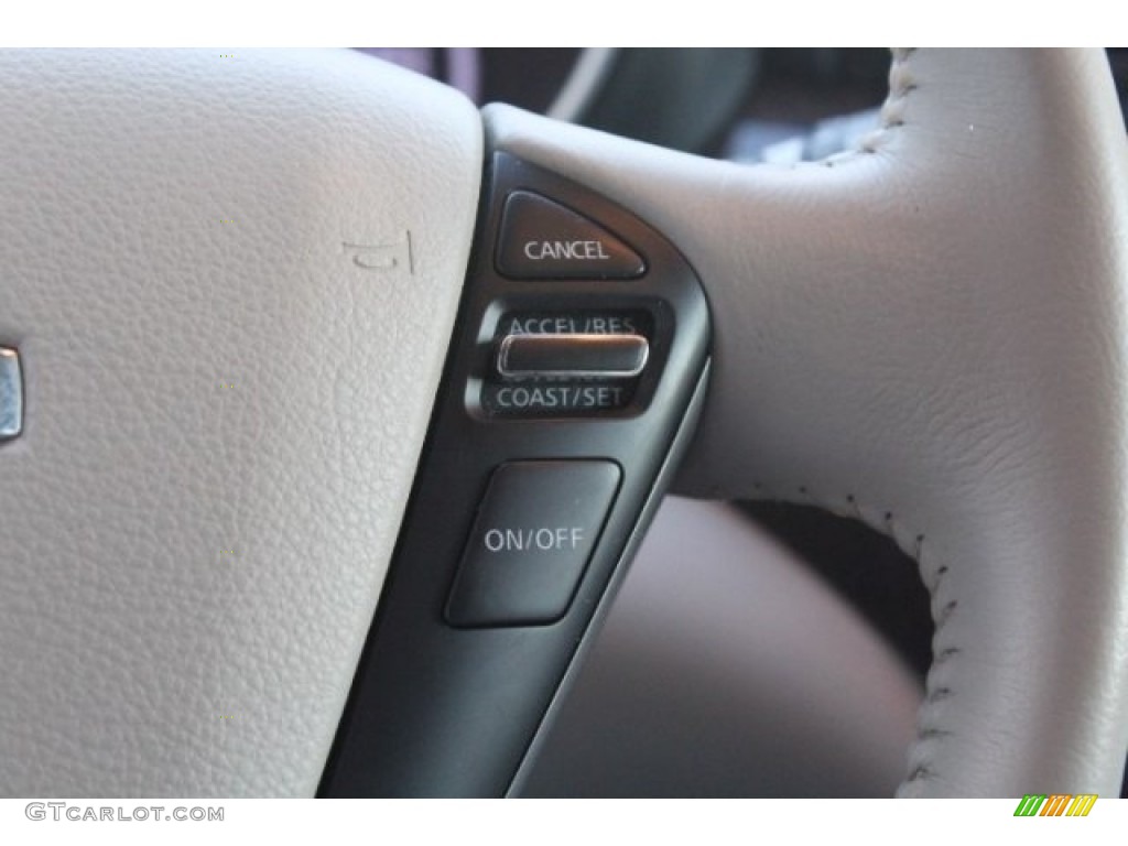2012 Quest 3.5 SL - Super Black / Gray photo #14