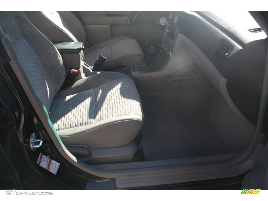 2004 Forester 2.5 XS - Java Black Pearl / Gray photo #50