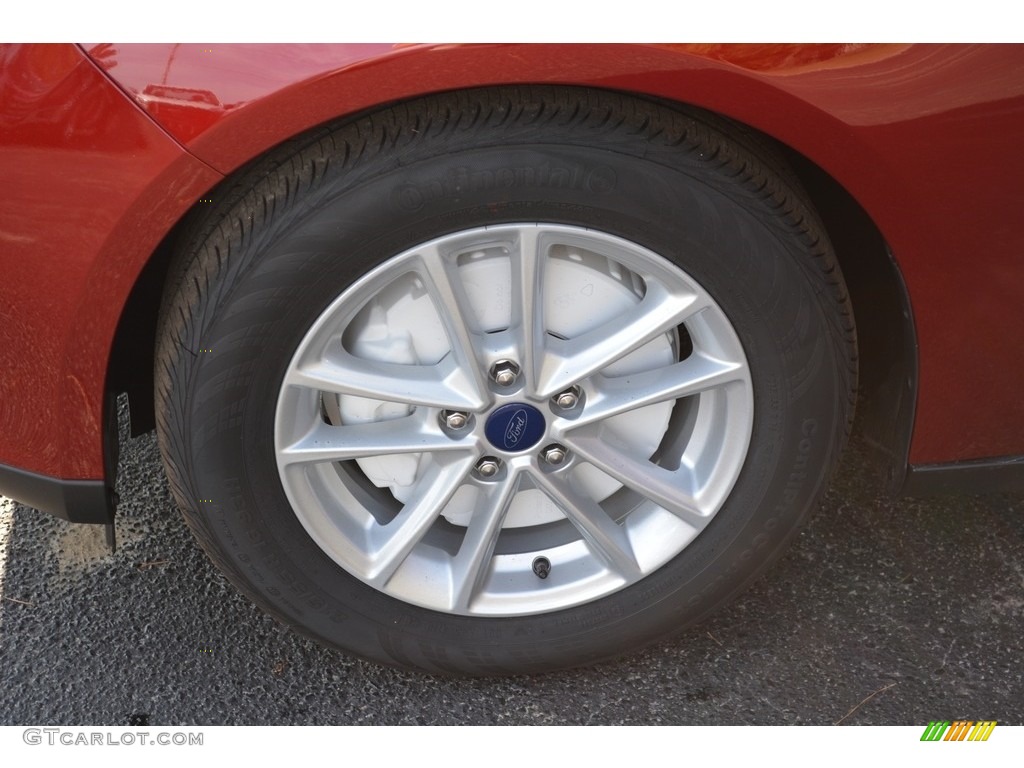 2016 Focus SE Sedan - Ruby Red / Medium Light Stone photo #12
