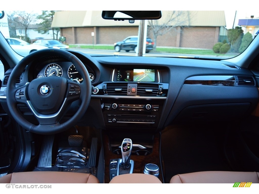 2017 BMW X4 xDrive28i Saddle Brown Dashboard Photo #117192006